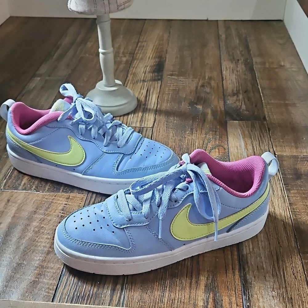 Nike vibrant sneakers